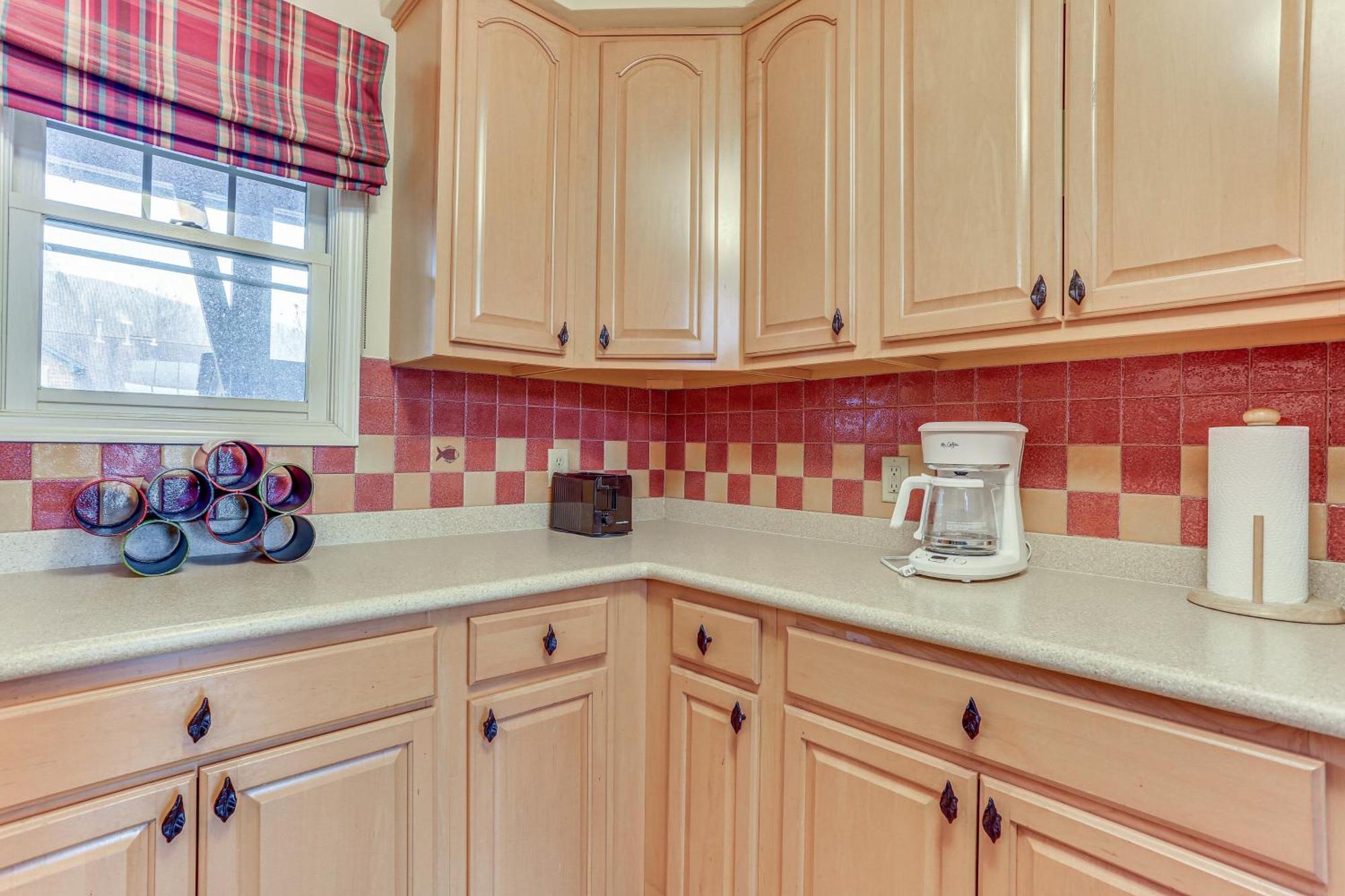 Spacious Condo With View Less Than 1 Mi To Mtn Creek Resort! Вернон Екстер'єр фото