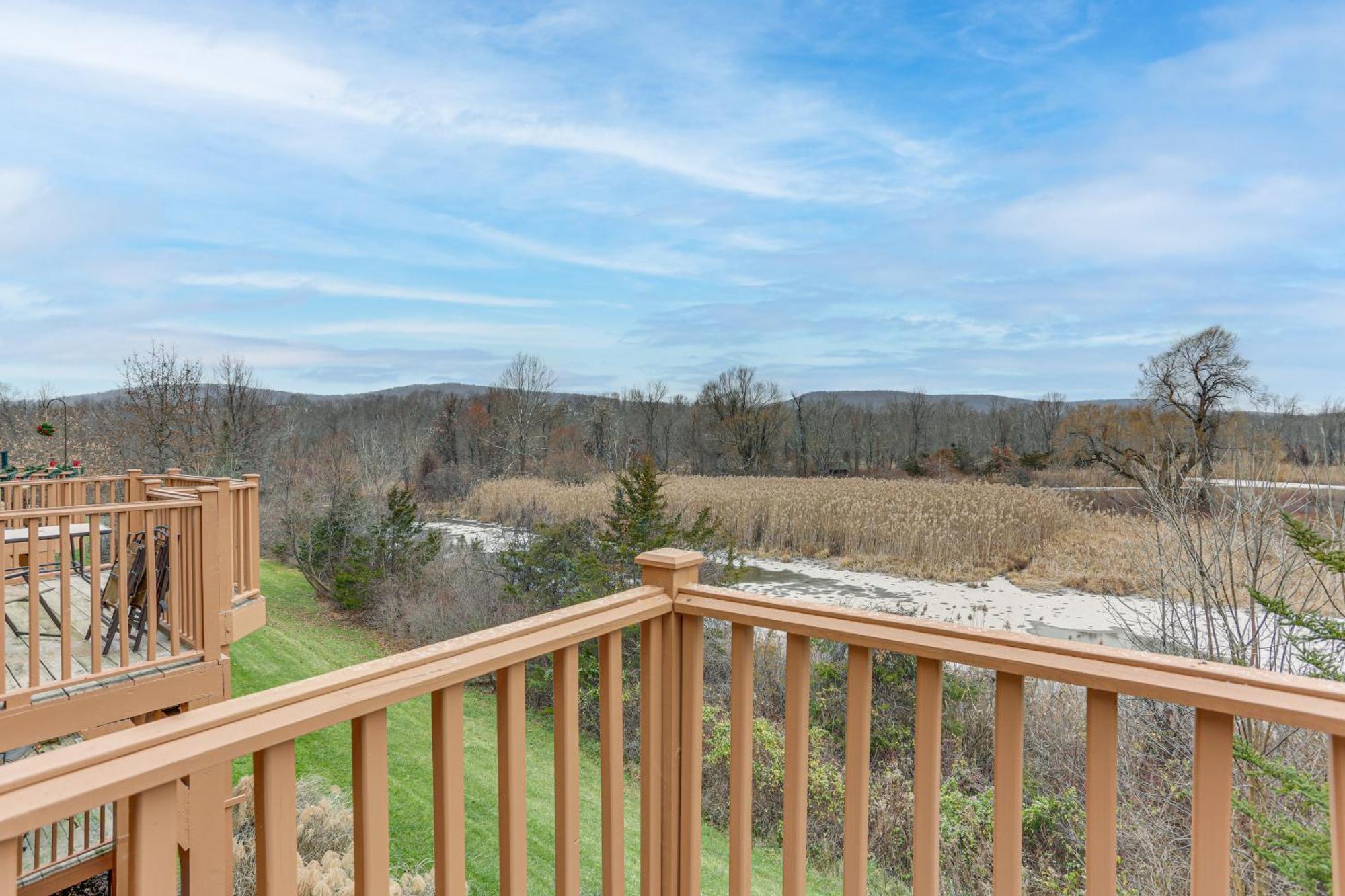 Spacious Condo With View Less Than 1 Mi To Mtn Creek Resort! Вернон Екстер'єр фото