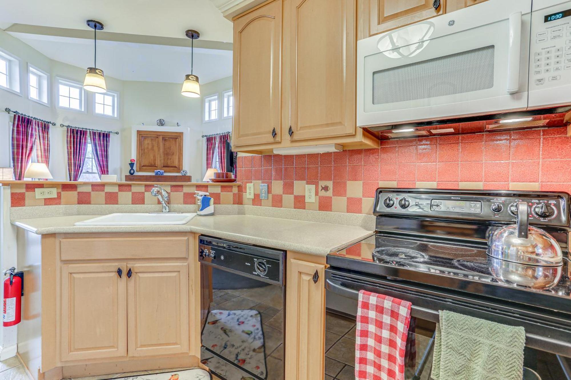 Spacious Condo With View Less Than 1 Mi To Mtn Creek Resort! Вернон Екстер'єр фото